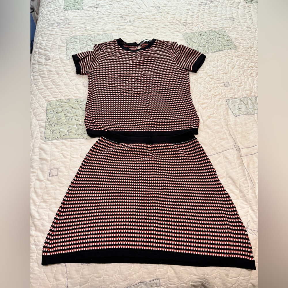 Zara Black and Red Striped Knit Ensemble